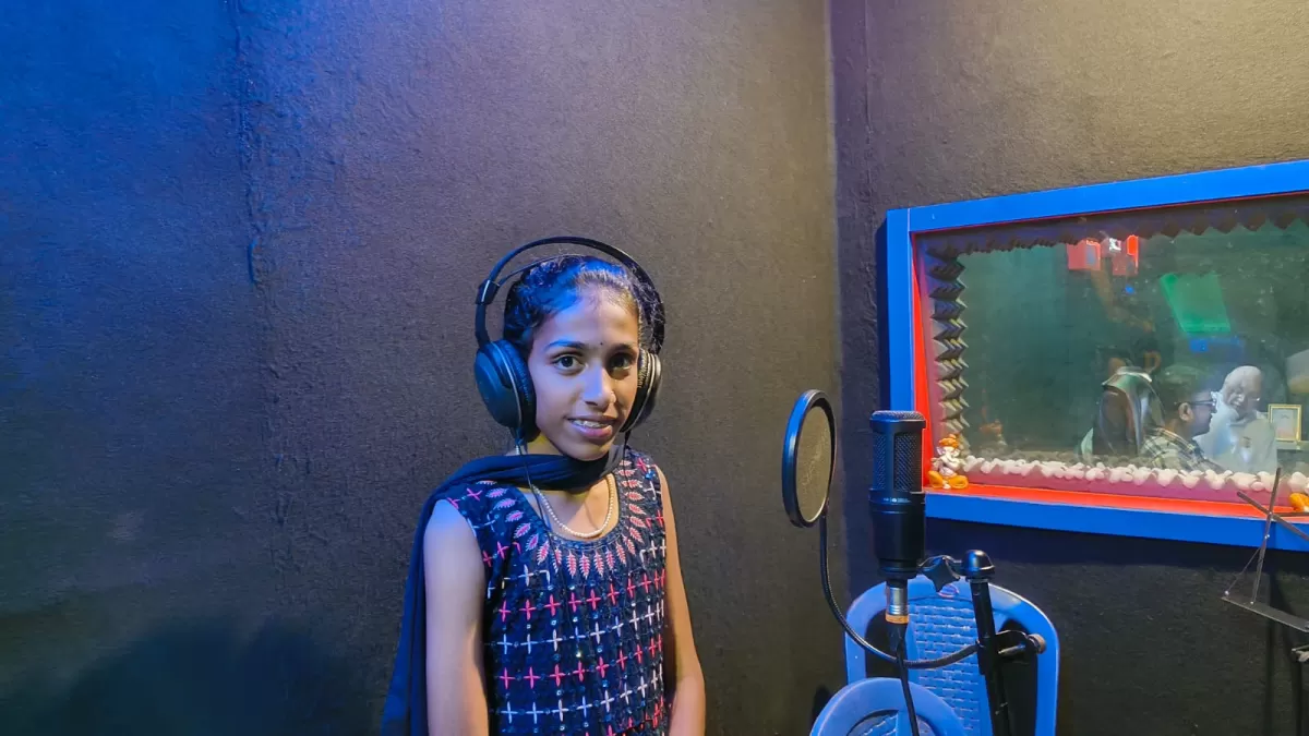 Bhagvathgita Sloka sang by Pranathi for children's movie in Udupi studio.